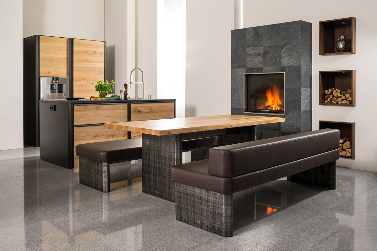 modernes Wohnzimmer mit Kachelofen Kachelofen Wohnzimmer modern